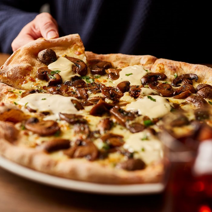 Prezzo Roasted Mushroom & Mascarpone Pizza Copy